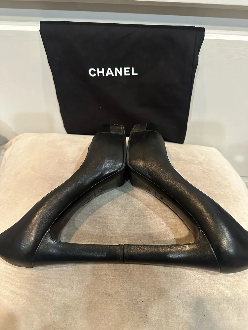 Chanel Pumps
